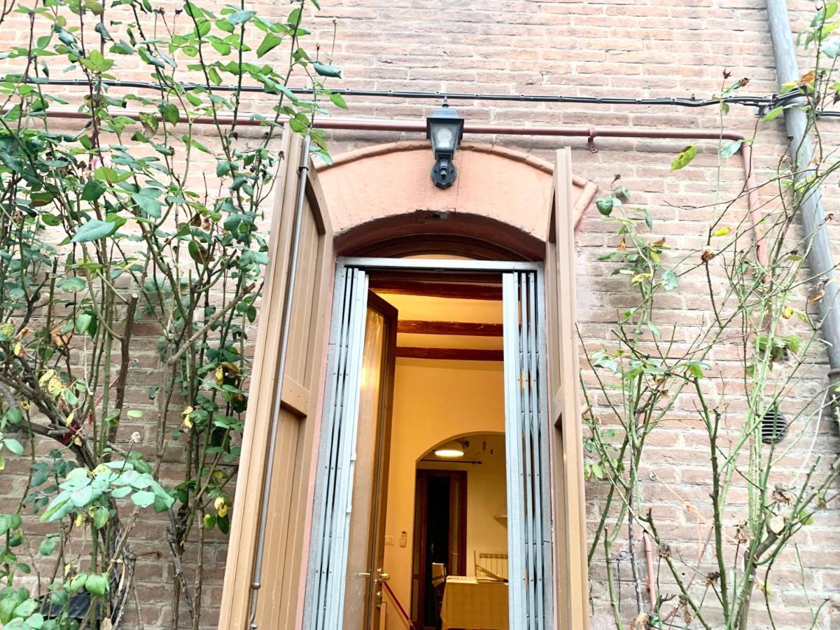 דירות בולוניה Casina Delle Rose מראה חיצוני תמונה
